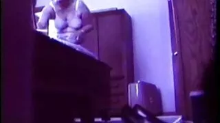 Fucked hard მიერ ახალგაზრდა biker in ლატექსი ამისთვის პერფორირებული რეზინის