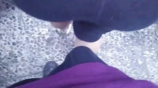 გოგონა sucked კაცი წყლის ქვეშ და fucked მისი pussy შემდეგ კუნილინგუსი