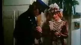 შავი-haired slut in stockings fucked by კაცი მწვრთნელი